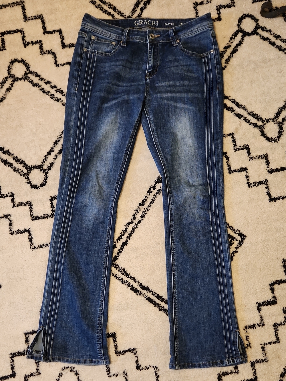 Grace In LA Easy Fit Split Hem Sz 28